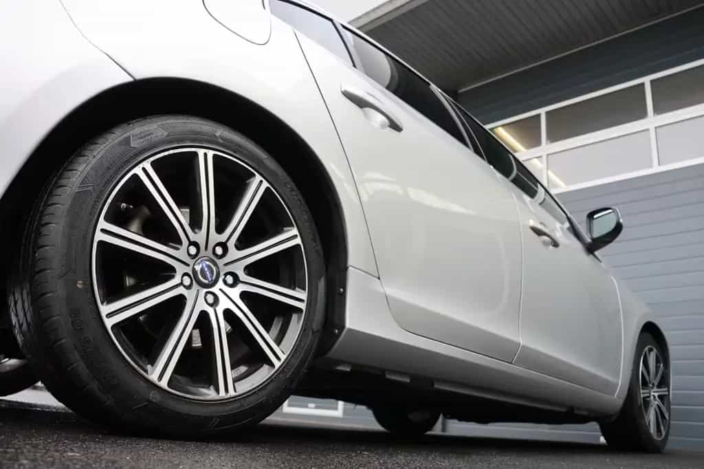 Volvo S60 T5/R-Design/ACC+SPUR/4xSHZ/LHZ/KAMERA/TTW/18 04/2016-photo-7