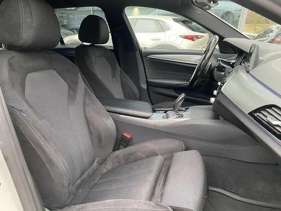 BMW 5 Series 520d 190 PS M Sport-Paket *Winterräder* 07/2019-photo-11