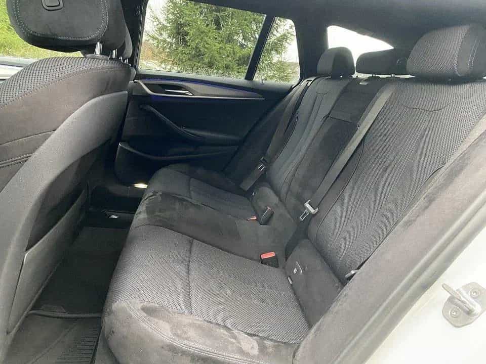 BMW 5 Series 520d 190 PS M Sport-Paket *Winterräder* 07/2019-photo-4