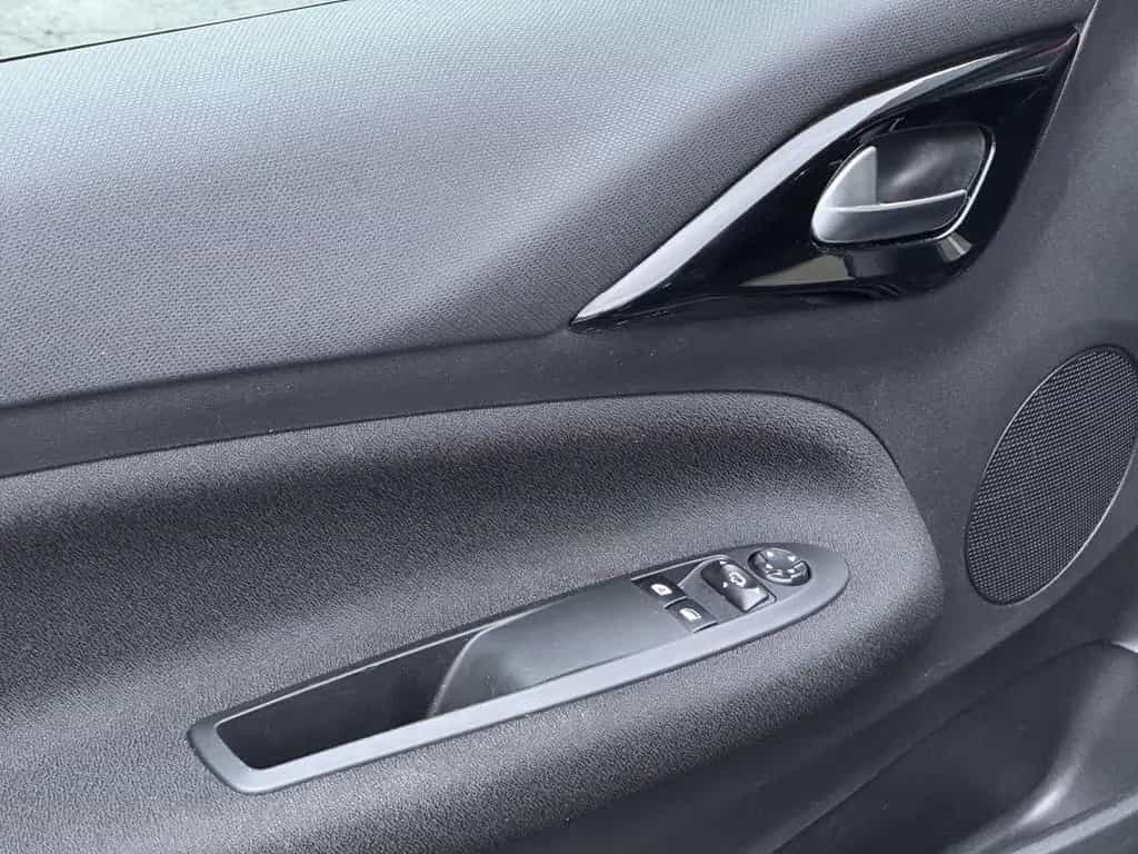 DS Automobiles DS3 Connected Chic *AUTOMATIK|ALLWETTER|TÜV* 07/2019-photo-16