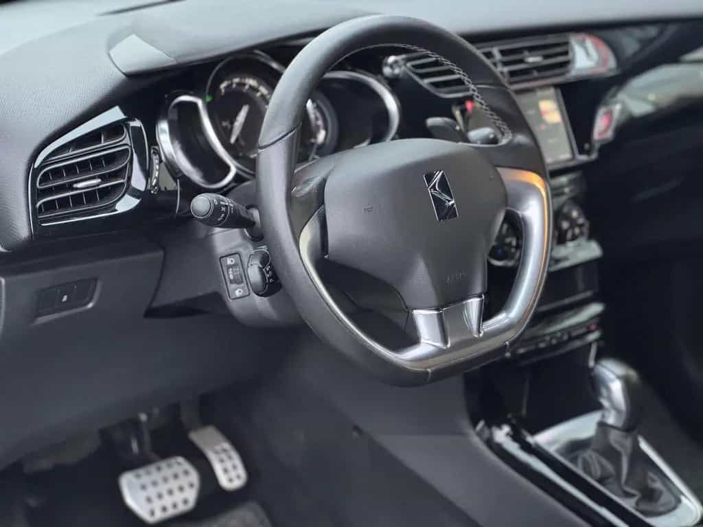 DS Automobiles DS3 Connected Chic *AUTOMATIK|ALLWETTER|TÜV* 07/2019-photo-17
