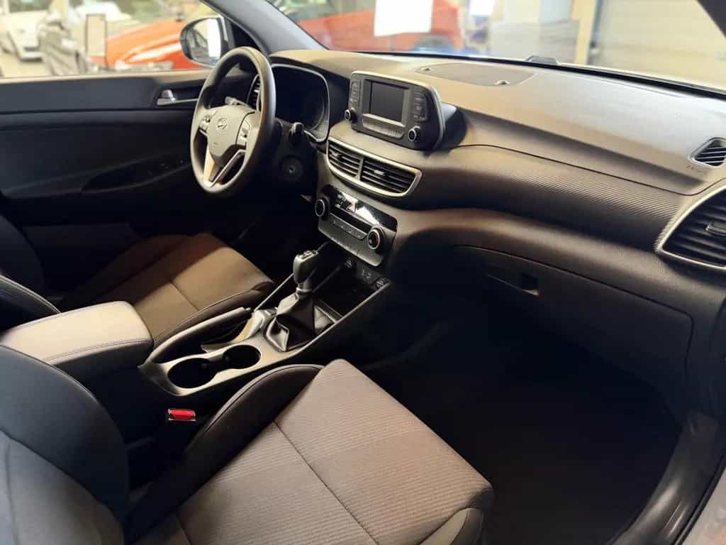 Hyundai TUCSON Pure 2WD 1.6-LED-TÜV/SERVICE NEU-ALU- 02/2020-photo-11