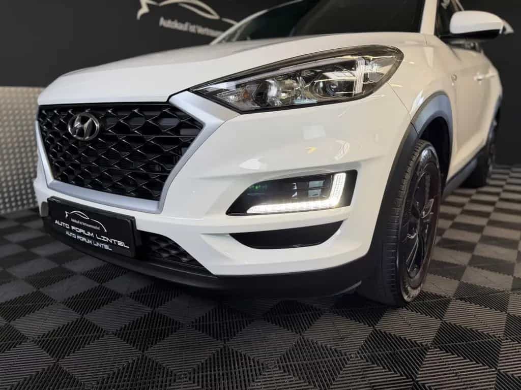 Hyundai TUCSON Pure 2WD 1.6-LED-TÜV/SERVICE NEU-ALU- 02/2020-photo-18