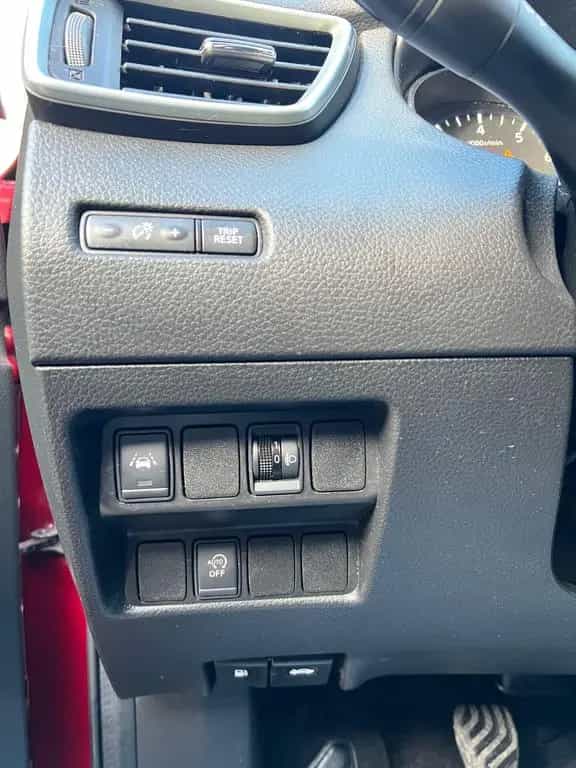 Nissan Qashqai Visia*Tempo*INS*TÜV 01/2018-photo-16