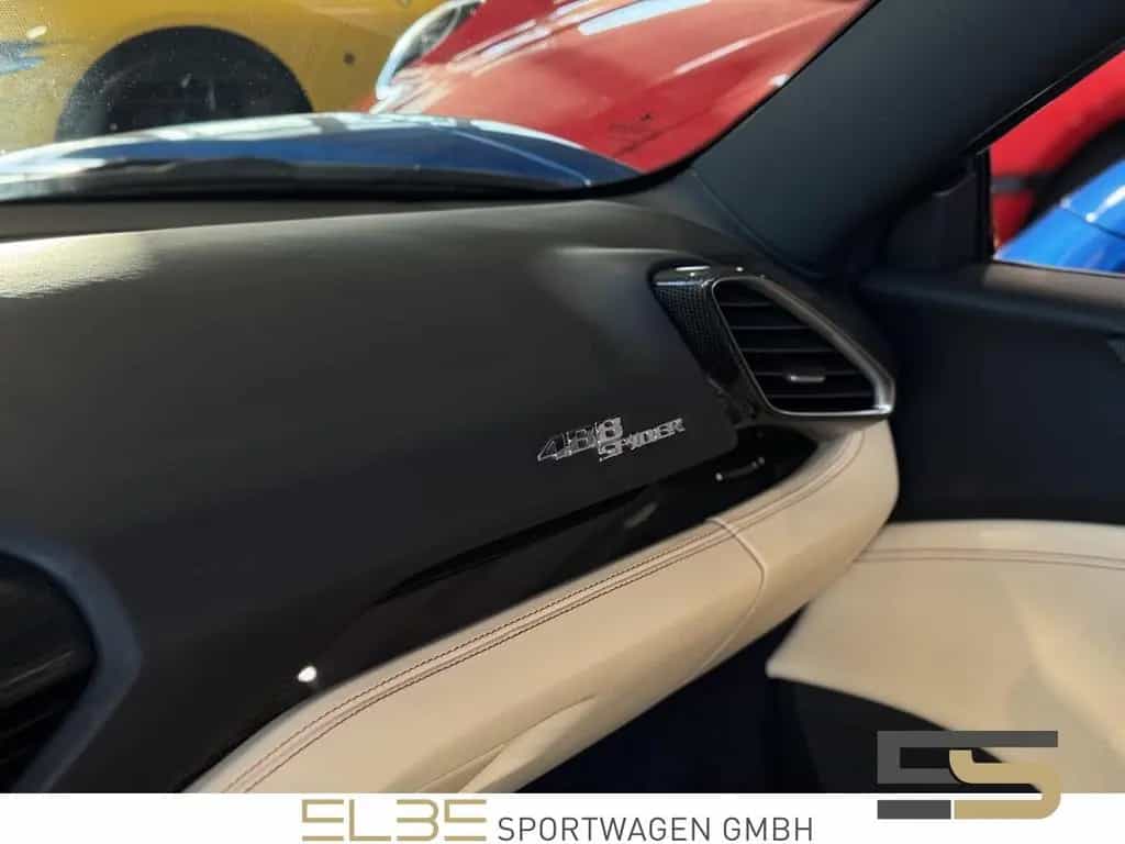 Ferrari 488 Spider LIFT 5 X CARBON FULL PPF GERMAN CAR 09/2017-photo-16