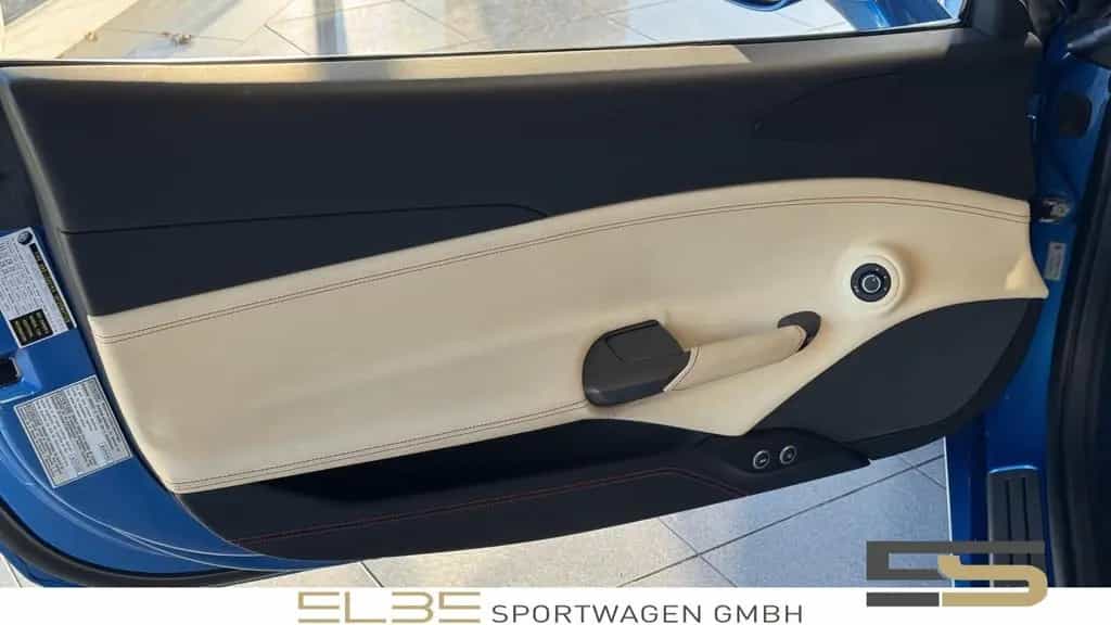 Ferrari 488 Spider LIFT 5 X CARBON FULL PPF GERMAN CAR 09/2017-photo-8