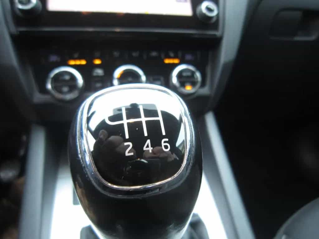 Skoda Octavia Kombi Ambition1.Hd,NAVI,Induktionsladen 08/2018-photo-12