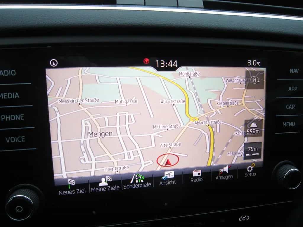 Skoda Octavia Kombi Ambition1.Hd,NAVI,Induktionsladen 08/2018-photo-13