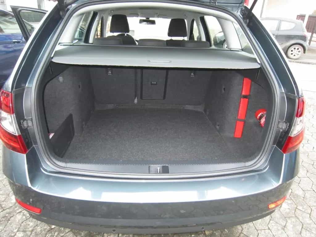 Skoda Octavia Kombi Ambition1.Hd,NAVI,Induktionsladen 08/2018-photo-17