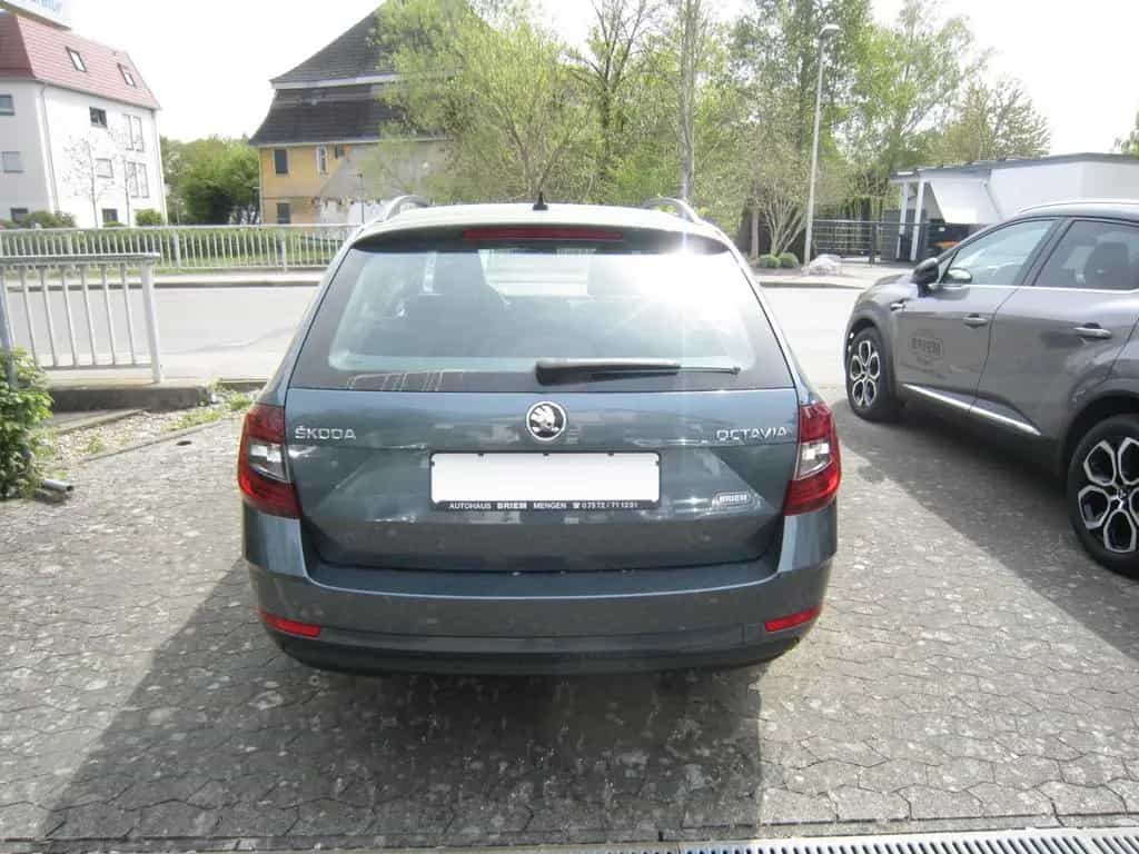 Skoda Octavia Kombi Ambition1.Hd,NAVI,Induktionsladen 08/2018-photo-7