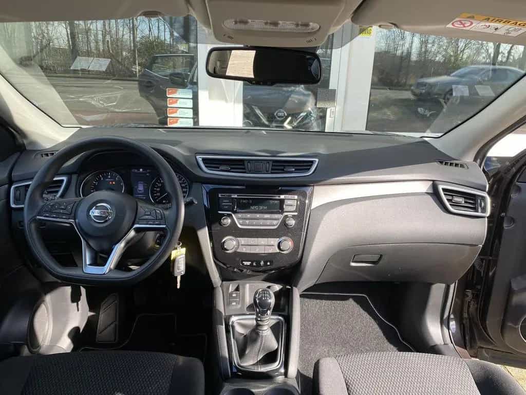 Nissan Qashqai 1.3 DIG-T Visia Climate contr./Parkeerse 06/2019-photo-3