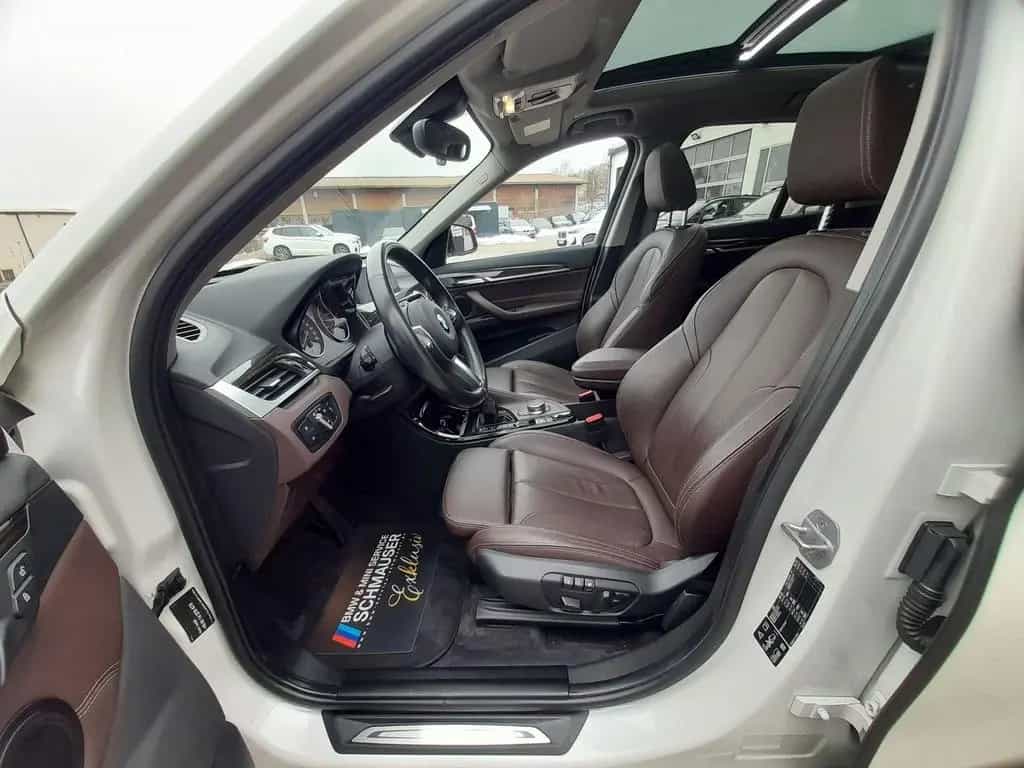 BMW X1 xDrive20i xLine,LED,PANO,RFK,HUD,NAVI,HIFI 03/2017-photo-21