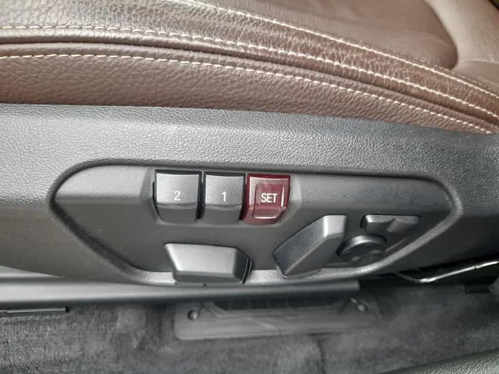 BMW X1 xDrive20i xLine,LED,PANO,RFK,HUD,NAVI,HIFI 03/2017-photo-26