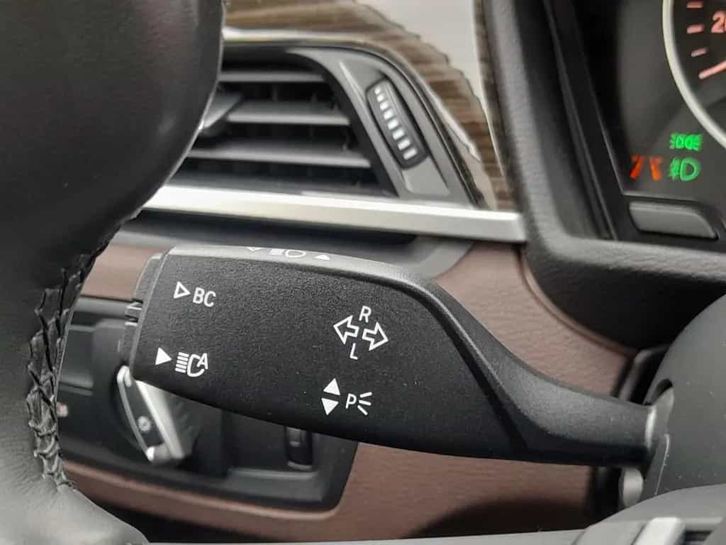 BMW X1 xDrive20i xLine,LED,PANO,RFK,HUD,NAVI,HIFI 03/2017-photo-34