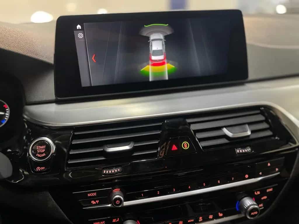 BMW 5 Series 540 i xDrive Sport Line/PDC/LED/ACC/Shadowline 04/2017-photo-23