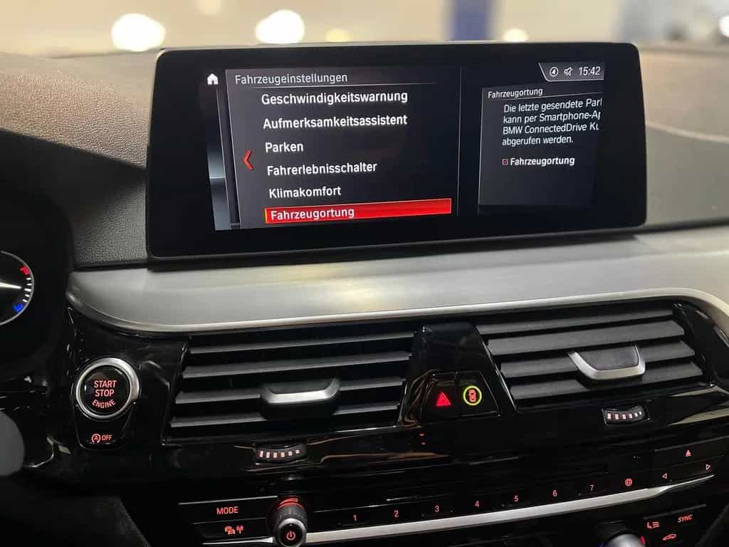 BMW 5 Series 540 i xDrive Sport Line/PDC/LED/ACC/Shadowline 04/2017-photo-26