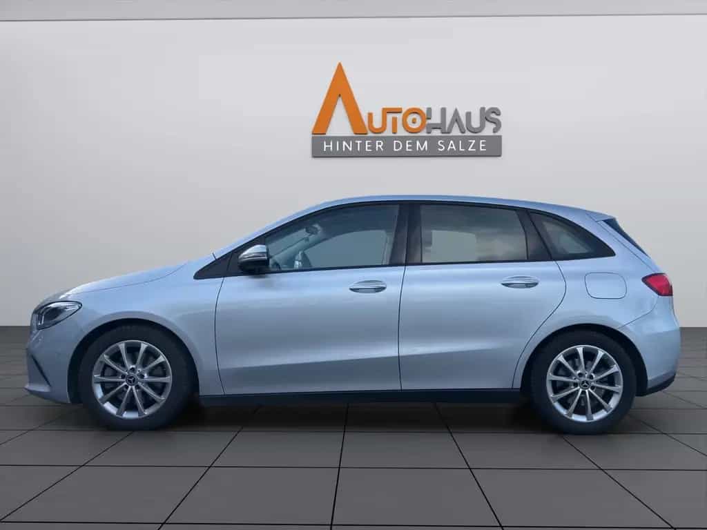Mercedes-Benz B-Class 220d*KAM*AHK*8-FACHBEREIFT* 08/2020-photo-0