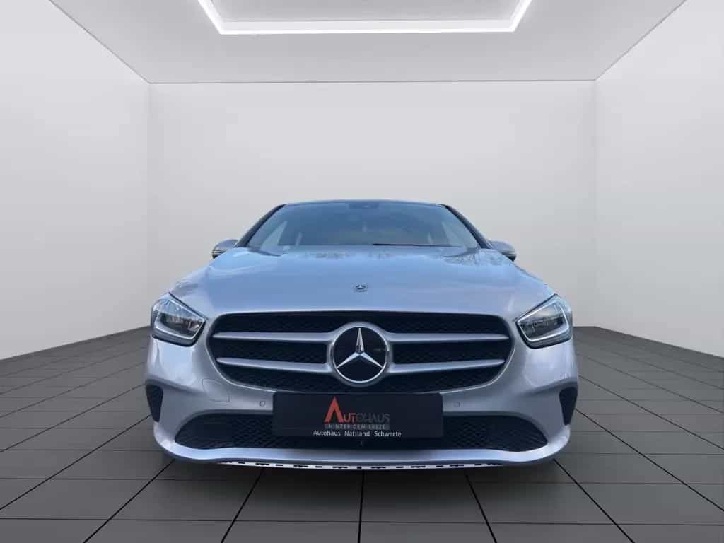 Mercedes-Benz B-Class 220d*KAM*AHK*8-FACHBEREIFT* 08/2020-photo-4