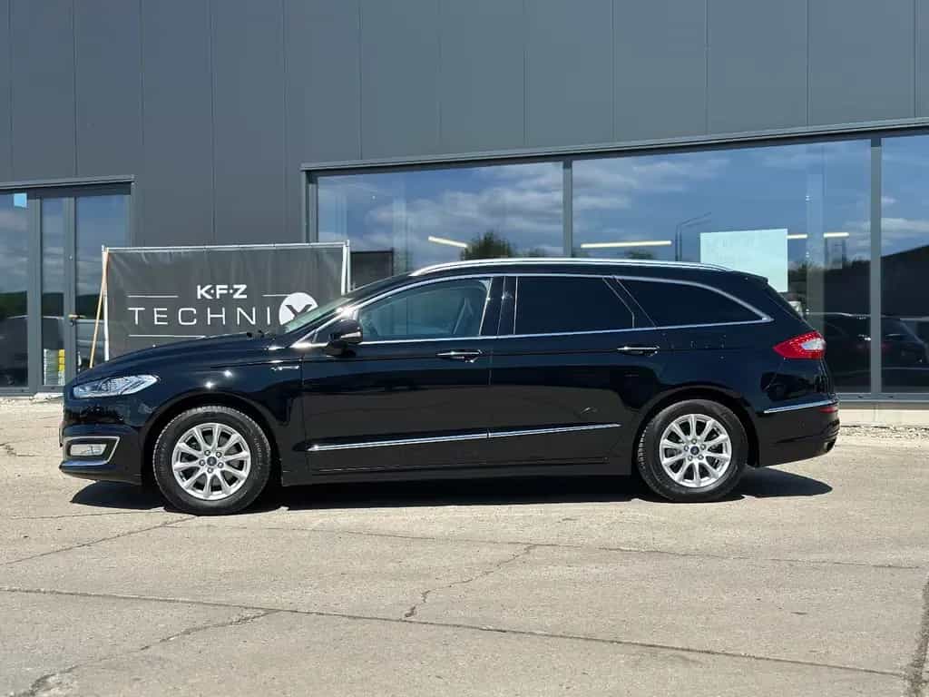 Ford Mondeo Turnier Vignale/ ACC LEDER KAMERA 02/2017-photo-1