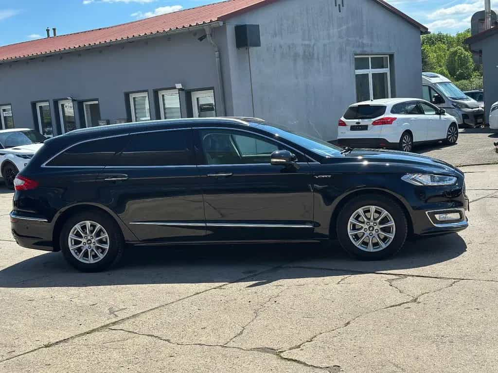 Ford Mondeo Turnier Vignale/ ACC LEDER KAMERA 02/2017-photo-4