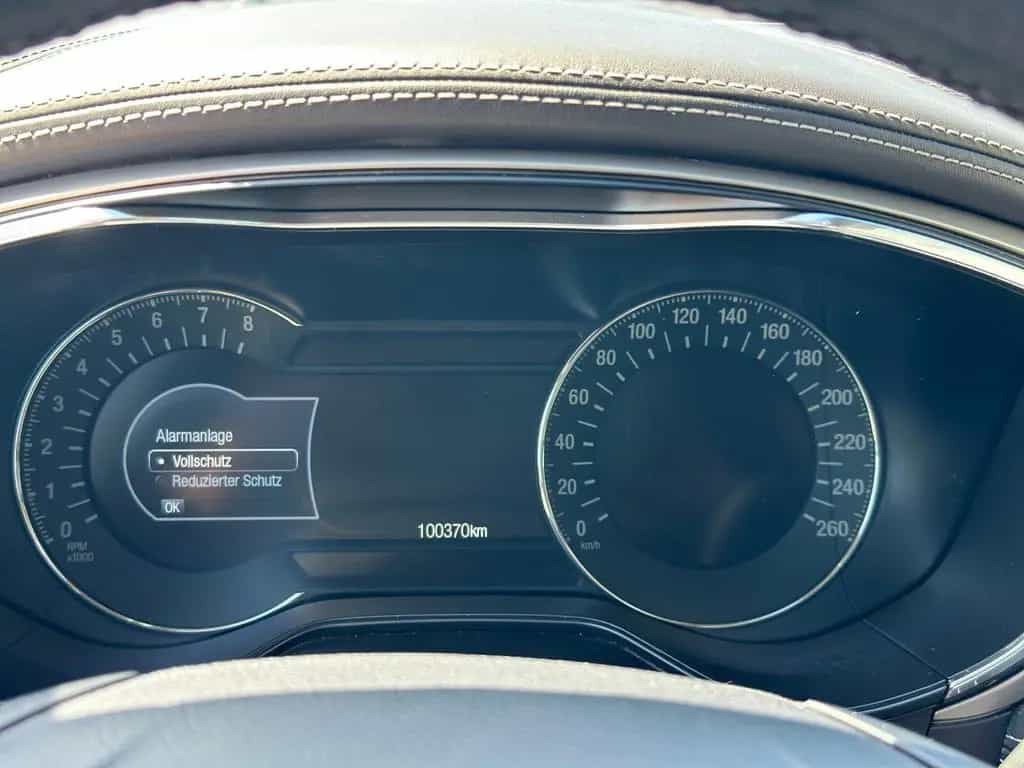 Ford Mondeo Turnier Vignale/ ACC LEDER KAMERA 02/2017-photo-42