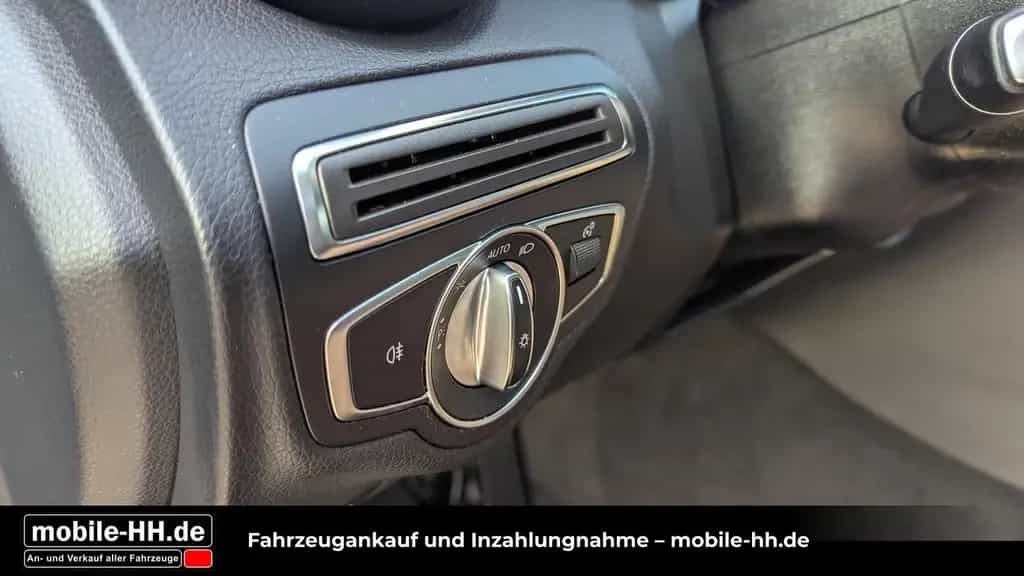 Mercedes-Benz C 180 T CGI*AVANTGARDE*COMAND*PANO*TWA* 06/2018-photo-12