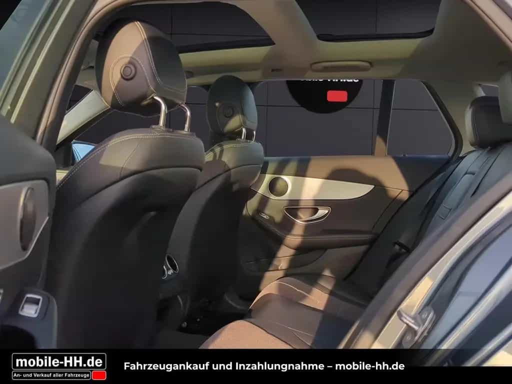 Mercedes-Benz C 180 T CGI*AVANTGARDE*COMAND*PANO*TWA* 06/2018-photo-17