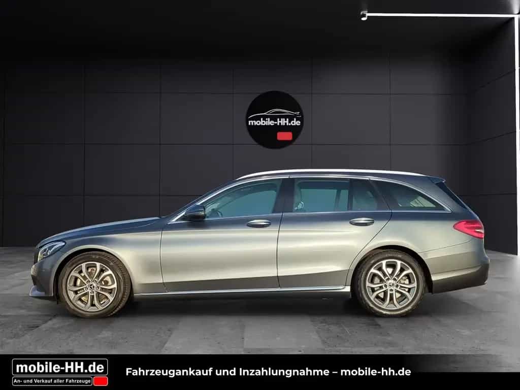 Mercedes-Benz C 180 T CGI*AVANTGARDE*COMAND*PANO*TWA* 06/2018-photo-7