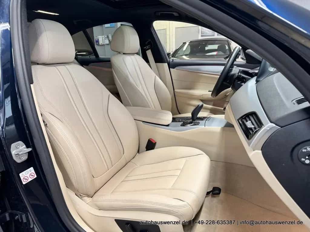 BMW 5 Series 520 d xDrive - nur 21.ooo km - LEDER SD AHK 360 03/2020-photo-19
