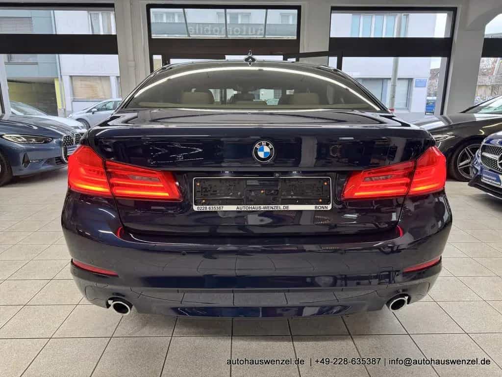 BMW 5 Series 520 d xDrive - nur 21.ooo km - LEDER SD AHK 360 03/2020-photo-34