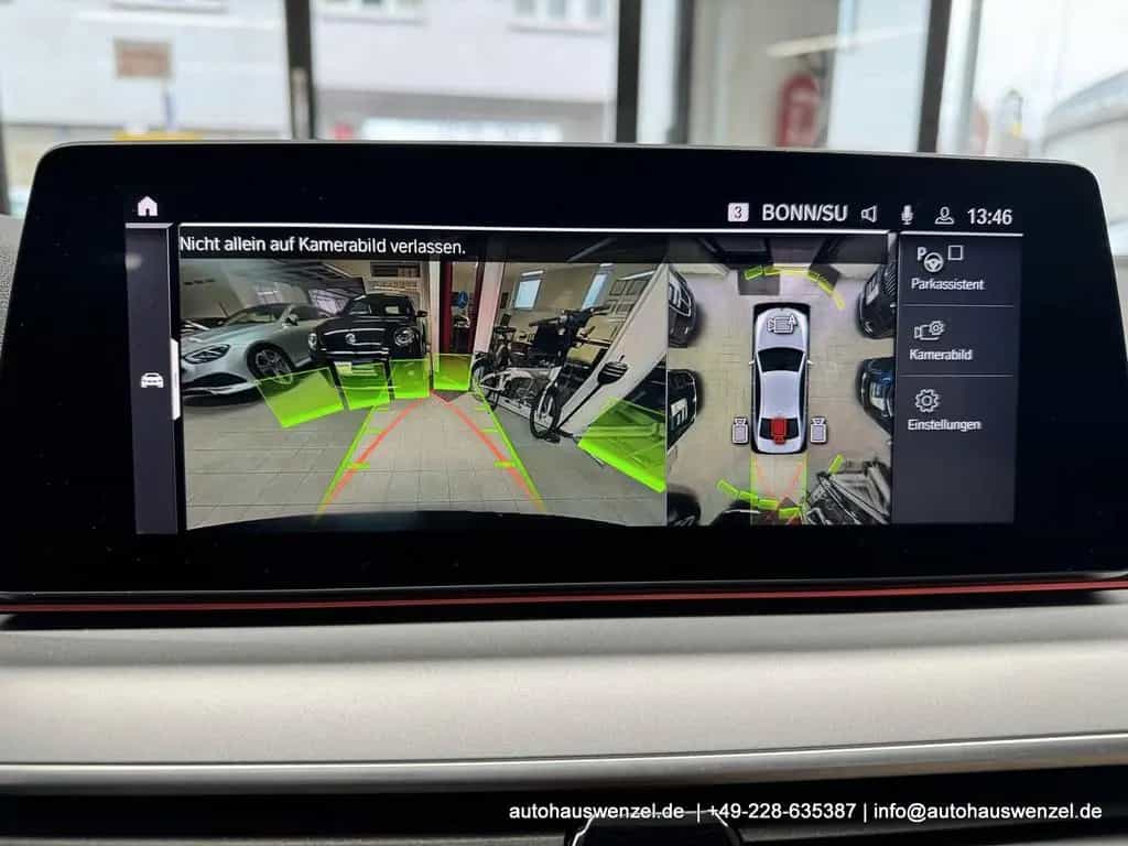 BMW 5 Series 520 d xDrive - nur 21.ooo km - LEDER SD AHK 360 03/2020-photo-37