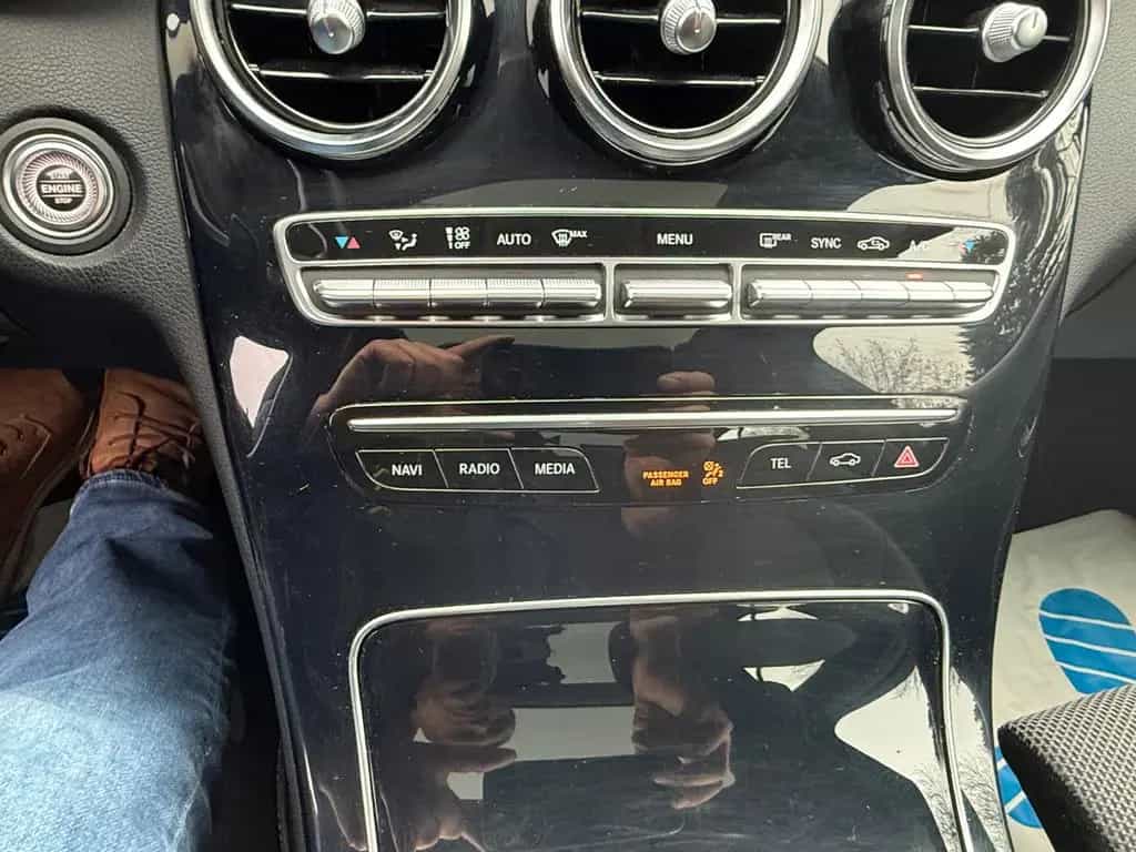 Mercedes-Benz C-Class 180 C T-Modell C 180 T CGI 04/2019-photo-32