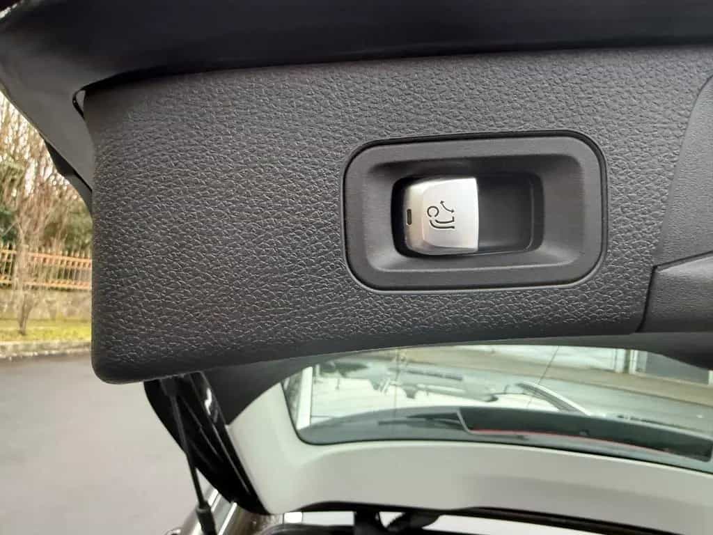 Mercedes-Benz C-Class 180 C T-Modell C 180 T CGI 04/2019-photo-40