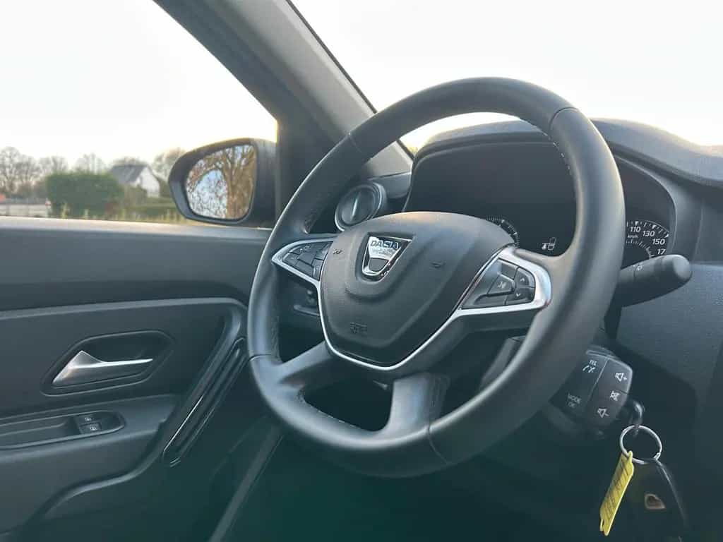 Dacia Duster II Comfort SCe 115 Navi Kamera PDC 03/2019-photo-21