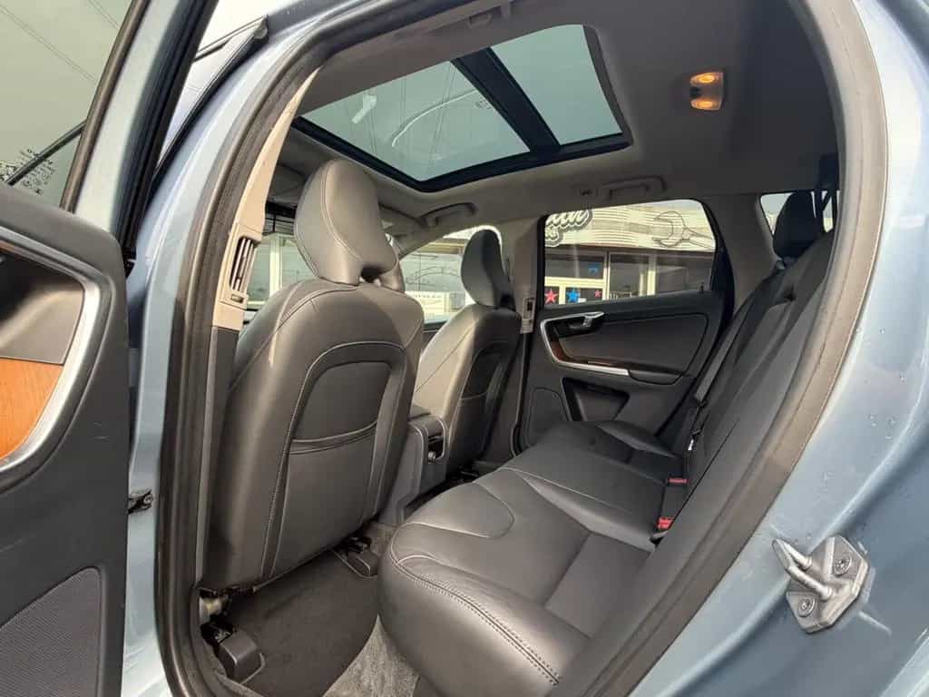 Volvo XC60 T6 Summum /Auto./Leder/Navi/Panorama 11/2016-photo-26