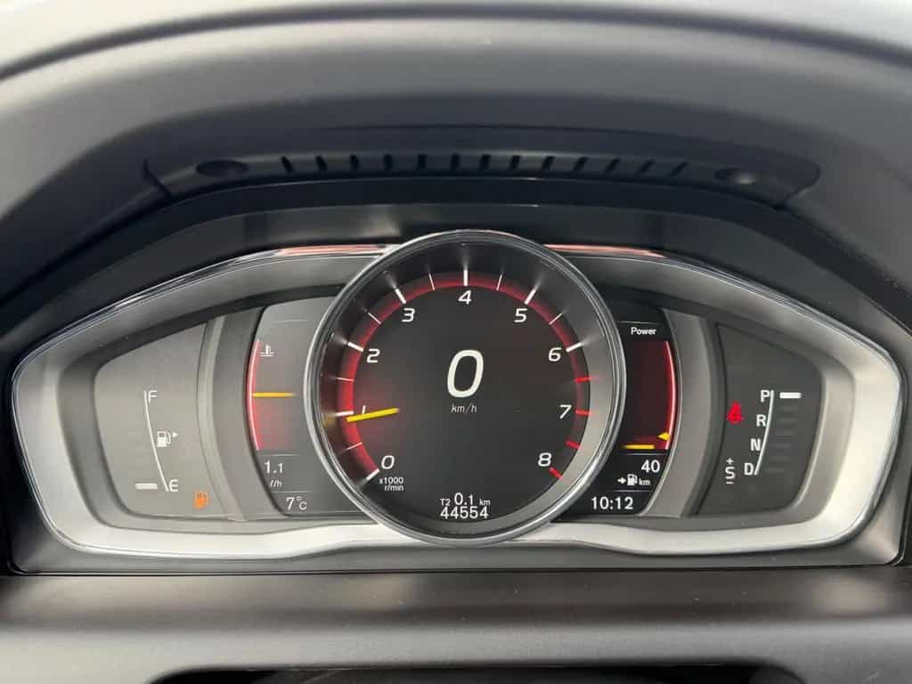 Volvo XC60 T6 Summum /Auto./Leder/Navi/Panorama 11/2016-photo-34
