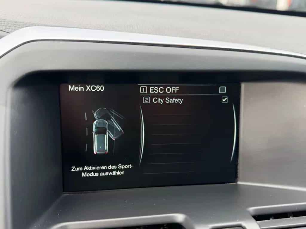 Volvo XC60 T6 Summum /Auto./Leder/Navi/Panorama 11/2016-photo-38