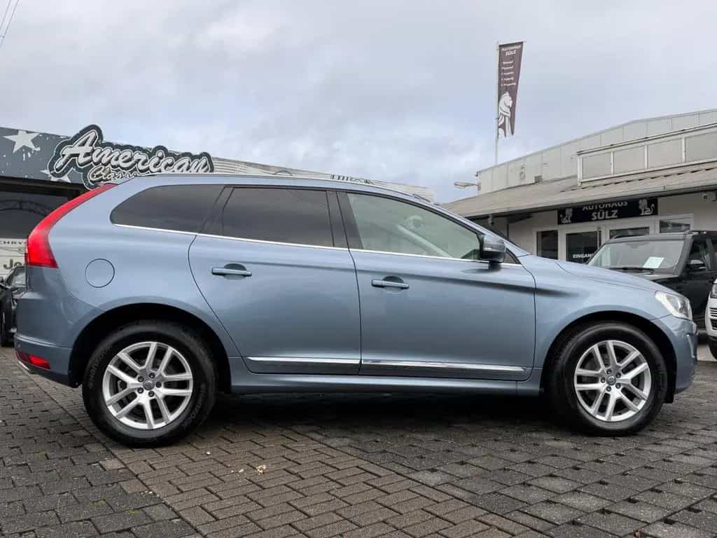 Volvo XC60 T6 Summum /Auto./Leder/Navi/Panorama 11/2016-photo-7