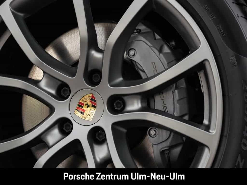 Porsche Cayenne S Coupe HA-Lenkung InnoDrive Head-Up LED 10/2019-photo-15
