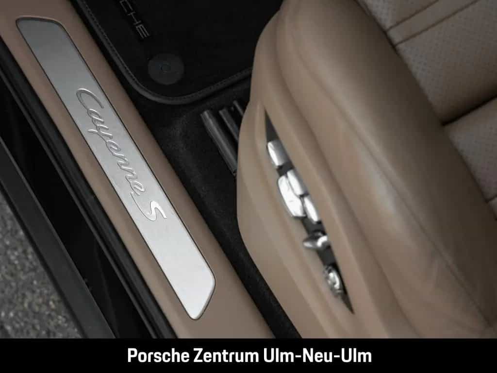 Porsche Cayenne S Coupe HA-Lenkung InnoDrive Head-Up LED 10/2019-photo-18