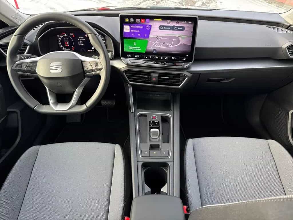 Seat Leon ST Style 1.5 eTSI DSG, Ganzjahresreifen, NA 03/2026-photo-3