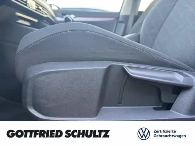 Volkswagen Golf VIII LIFE TSI NAVI SITZHEIZUNG EINPARKHILFE 02/2023-photo-13