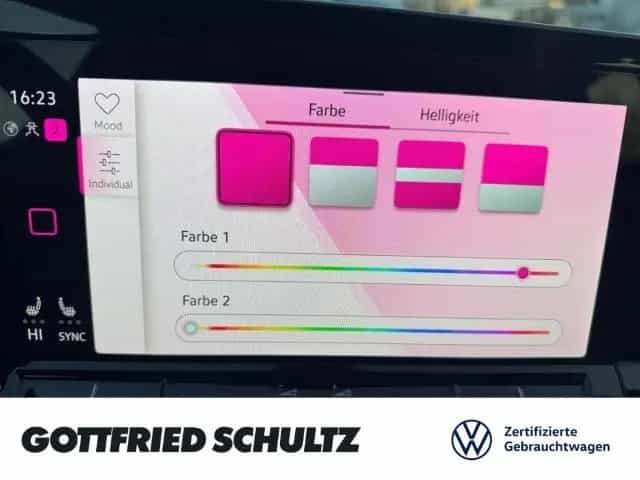 Volkswagen Golf VIII LIFE TSI NAVI SITZHEIZUNG EINPARKHILFE 02/2023-photo-19