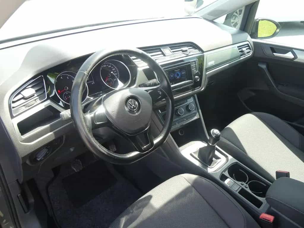 Volkswagen Touran 1.2 TSI Sitzheizung PDC 02/2016-photo-7