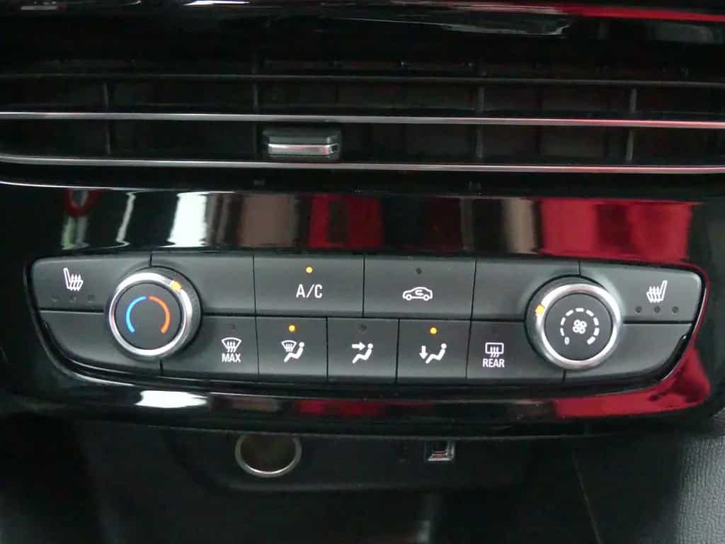 Opel Mokka 1.2 Edition LED Virtual Cockpit Kamera 03/2022-photo-16