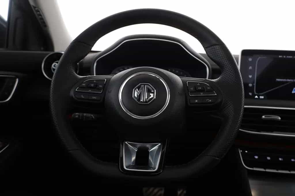 MG HS 1.5 T-GDI Luxury Aut. LED ACC Pano Navi 05/2024-photo-15