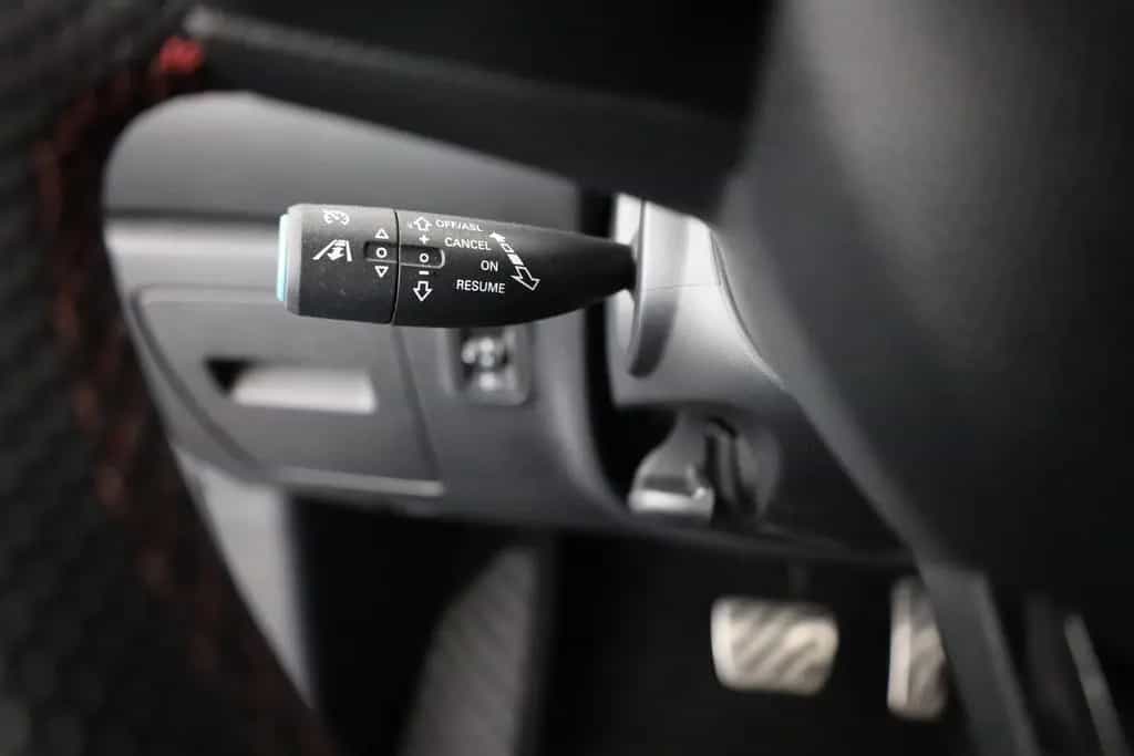MG HS 1.5 T-GDI Luxury Aut. LED ACC Pano Navi 05/2024-photo-17