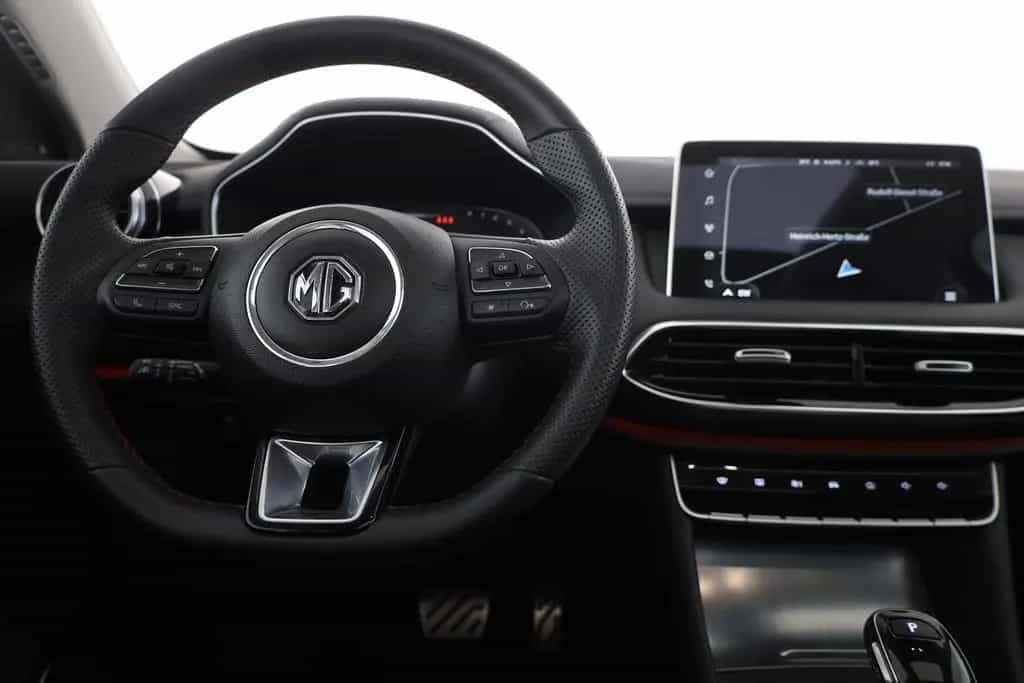 MG HS 1.5 T-GDI Luxury Aut. LED ACC Pano Navi 05/2024-photo-9