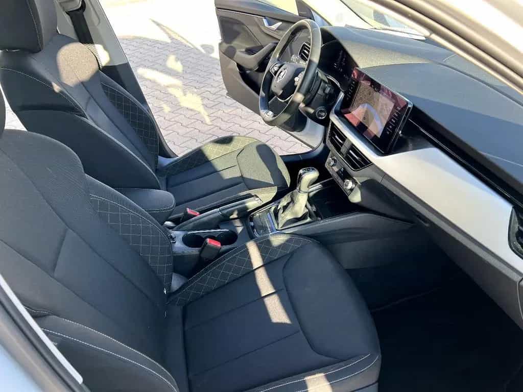 Skoda Kamiq 1.0 TSI DSG Ambition LED Navi Kamera Sitzh 03/2022-photo-21