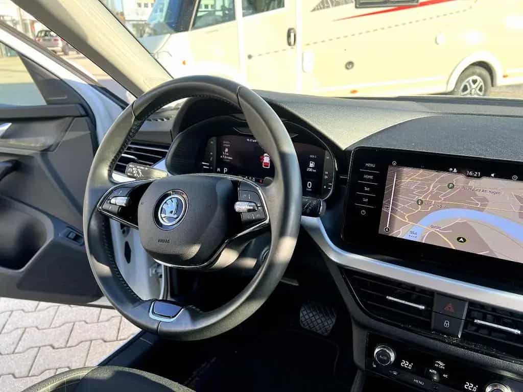 Skoda Kamiq 1.0 TSI DSG Ambition LED Navi Kamera Sitzh 03/2022-photo-26